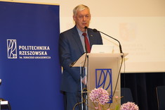 [FOTO] Salon Edukacji Zawodowej i Technicznej na Politechnice Rzeszowskiej