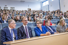 Od lewej: L. Gawryłow, B. Stawiarz, dr hab. I. Włoch, prof. PRz, prof. dr hab. n.med. A. Reich, D. Nowak-Maluchnik