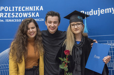 Graduacja na Wydziale Elektrotechniki i Informatyki