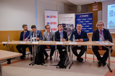 [FOTO, VIDEO] III Ogólnopolska Konferencja Naukowa „Bezpieczeństwo energetyczne - filary i perspektywa rozwoju”